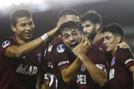 ¿Por donde ver a Lanus en el futbol argentino 2025? -