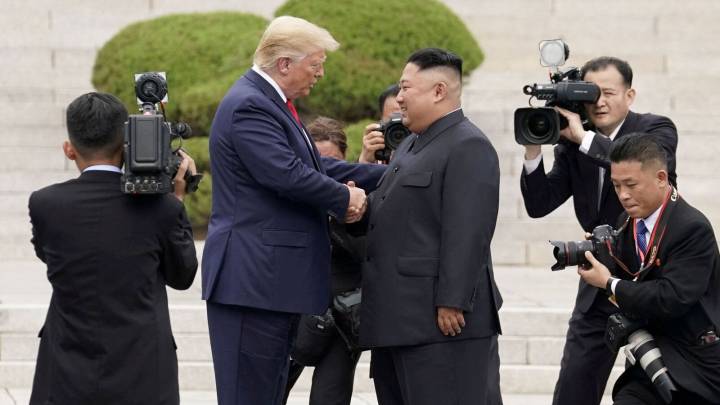 Trump officials weigh possible Kim Jong Un meeting during Asia trip