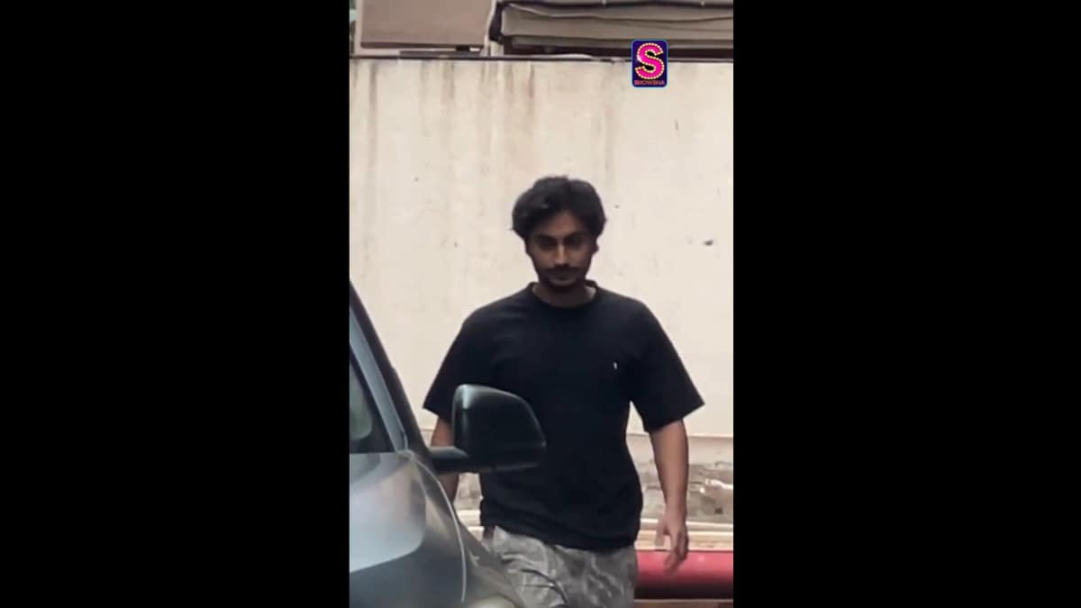 Arhaan Khan visits the hospital to check in on Sshura Khan.