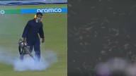 Bizarre Visuals! Match Interrupted For Bug Fumigation As Players Step Off Field During IND W Vs PAK W ICC Women's World Cup Clash; Video 