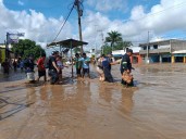 Instalan 6 refugios temporales para afectados por lluvias en Álamo y Poza Rica, Veracruz