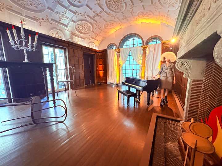 I explored the Upper East Side’s glamorous townhomes and didn’t pay admission