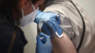 Una vacuna usada contra la covid resulta "prometedora" para combatir el cáncer