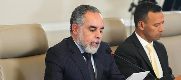 Benedetti designa abogado para buscar su exclusión de la 'Lista Clinton'