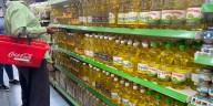 Maturineses recorren supermercados comparando precios