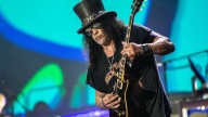 Slash Teases New Guns N' Roses Album: 'It's Coming'