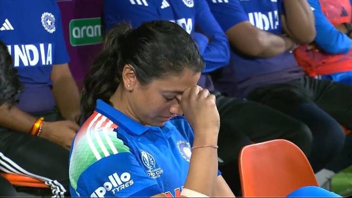 ICC Women's World Cup 2025: Smriti Mandhana Left In Disbelief As Team India Lost To England By 4 Runs At Indore
