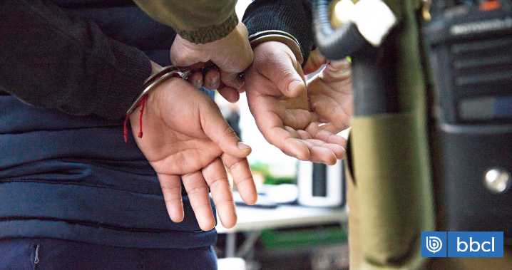 Decretan prisión preventiva para psicopedagogo acusado de violar a menor en Punta Arenas