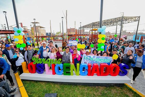 Alcalde Walter Soto inaugura parque recreacional en el A.H. Los Licenciados