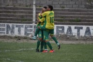Unión de Zapala festejó por partida doble ante El Porvenir
