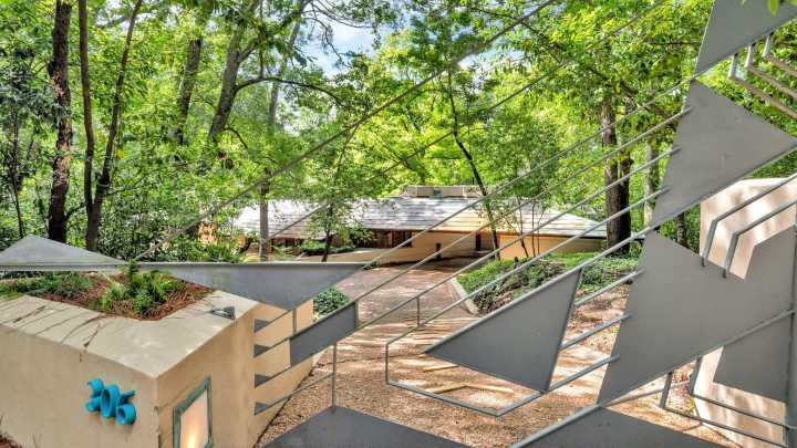 Deal to sell Jackson Frank Lloyd Wright house nears. Will it open to public?