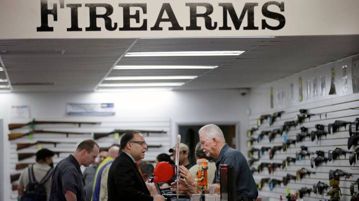 Justice Department lawsuit alleges Los Angeles sheriff processes concealed carry licenses too slowly