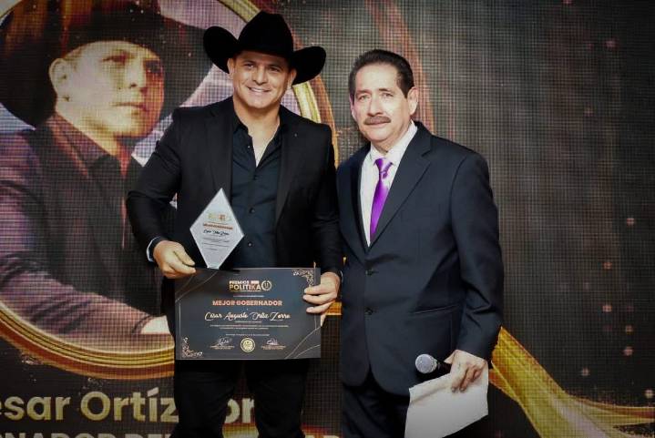 MANDATARIO CASANAREÑO RECIBE PREMIO COMO MEJOR GOBERNADOR DE COLOMBIA EN 2025