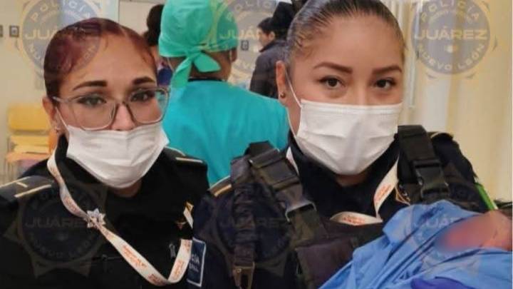Policías de Juárez, Nuevo León asisten a mujer durante parto de emergencia en su domicilio