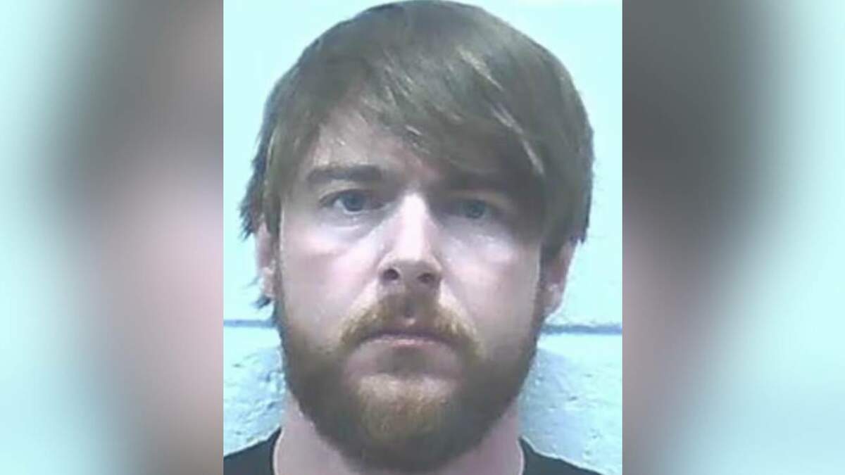 Truck Driver Charged With Homicide After Crash Kills 8, Including 5 Kids