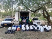Policía Meta logró la captura de dos sujetos que transportaban insumos para el procesamiento de narcóticos