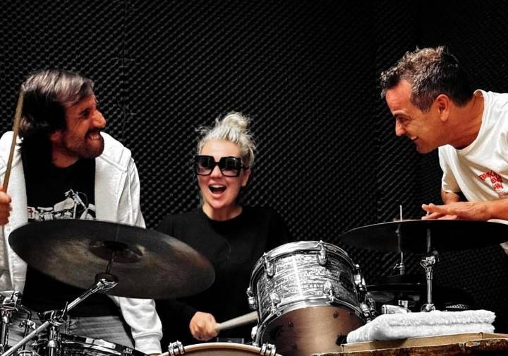 Amaia Montero y sus compañeros, abrumados por los 'sold out' de la gira de La Oreja: «Se nos ha pasado la mañana haciendo el tonto»