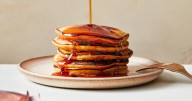 8 easy pancake recipes, fluffy on the inside and crispy on the edges