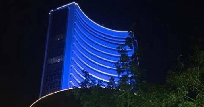 Samvat 2082: Stock Market Gurus Share Investment Strategy Amid Rising Volatility