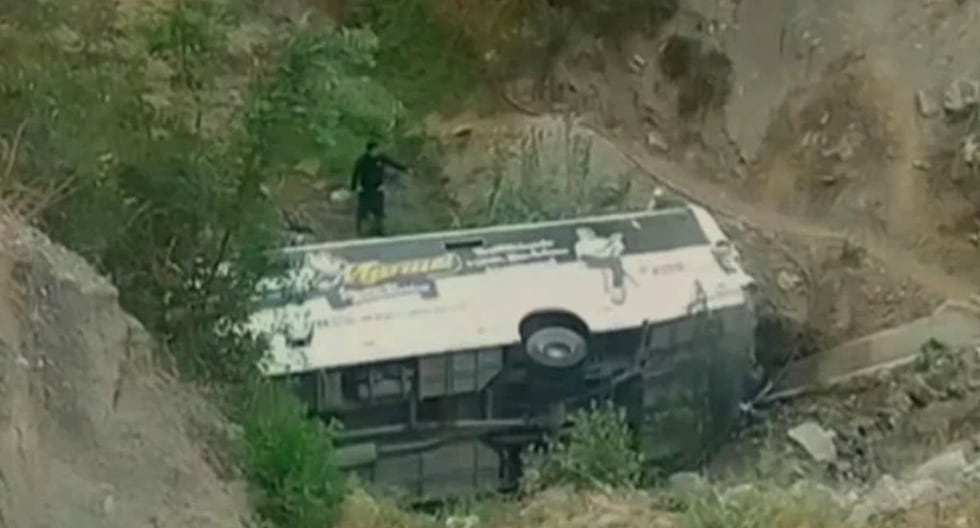 Canta: bus de orquesta ‘Óscar Manuel Valdiviezo y su historia romántica’ cayó a a un abismo últimas