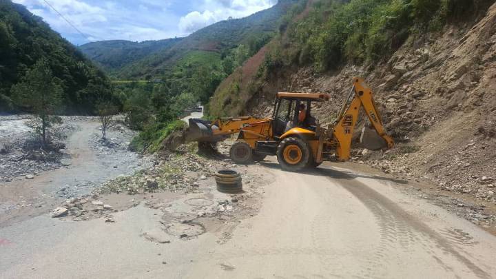 Mérida | Despliegan operativo de respuesta inmediata ante emergencia vial en Rangel