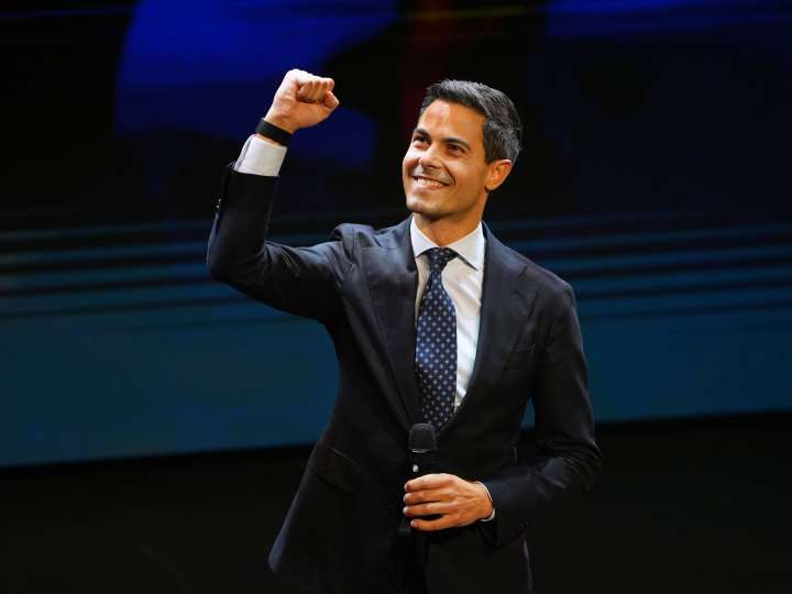 Netherlands centrist party wins big in election as far right loses support