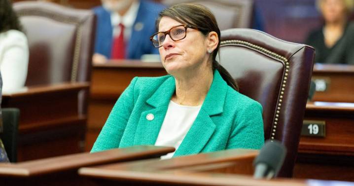 Bill would protect public employees who use medical marijuana