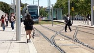 Los conductores del tranvía, ante la huelga del Día del Pilar: "Pedimos comprensión"