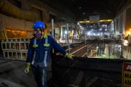 El Gobierno Petro cambia las reglas del sector eléctrico para frenar las alzas de precios