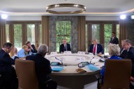 El G7 intensifica la presión sobre países que compran petróleo ruso