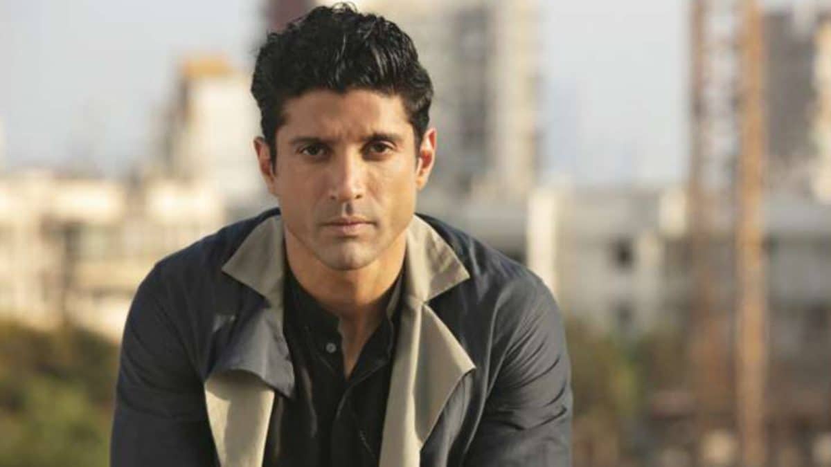 Farhan Akhtar’s Family Driver Booked For Misusing Credit Cards, Duping Actor Of Rs 12 Lakh