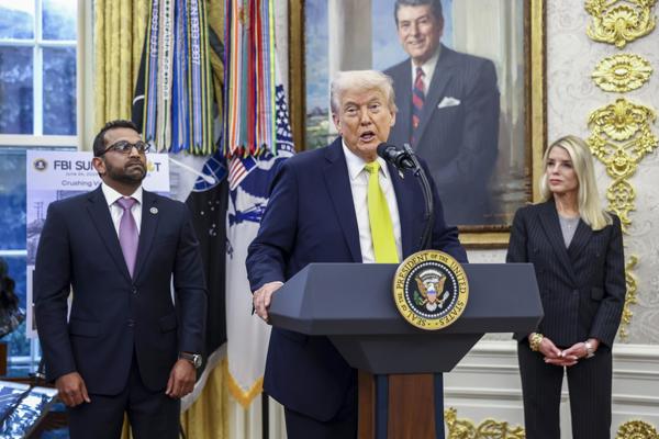 Trump autoriza operaciones secretas de la CIA en Venezuela, según The New York Times