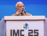 'One GB wireless data cheaper than a cup of tea in India': Modi at India Mobile Congress