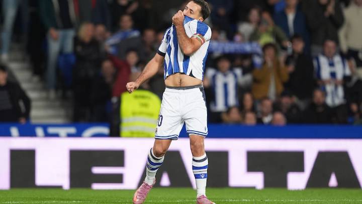 Mikel Oyarzabal saca a la Real Sociedad del descenso con un triunfo ante el Sevilla