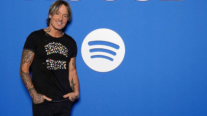 Keith Urban ‘Quietly Set Up His Own Place.’ An Insider Reports The Major Turning Point In His Split From Nicole Kidman