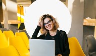 La educación virtual en Colombia impulsa la transformación académica y el fortalecimiento de programas sostenibles y de negocios