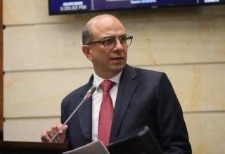Carlos Camargo sigue en debate de la reforma pensional: Corte Constitucional negó impedimento