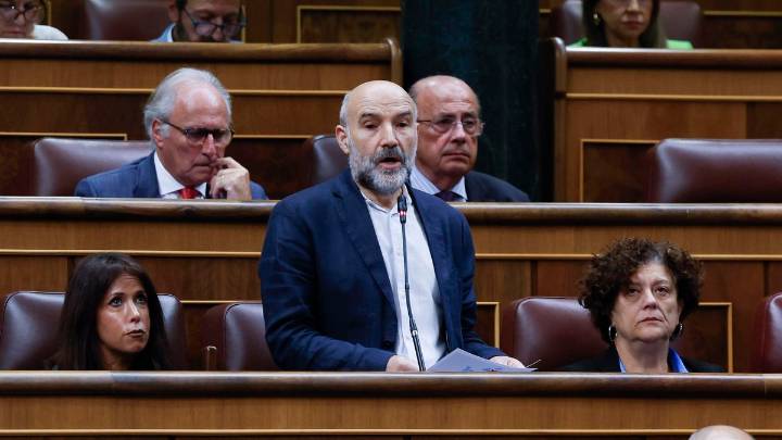 Sánchez promete «cumplir» con las inversiones y proyectos de Galicia: «Aspiramos a hacerlo más allá de 2027»