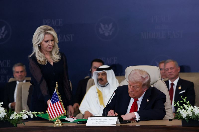 Mediators Egypt, Qatar and Turkey sign with Trump document on Gaza ceasefire deal