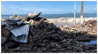 Malecón de la Marina destruido por la fuerza del mar, en el corazón turístico de Puerto Vallarta