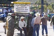 Productores de maíz acuerdan liberar carreteras de forma intermitente; mantienen exigencia de precio justo al Gobierno