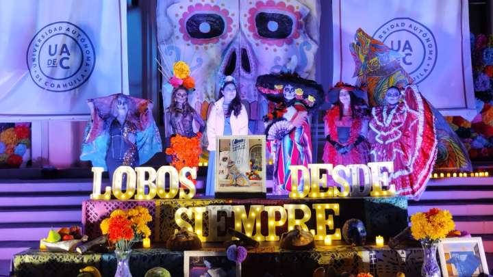 Realizan en la Unidad Saltillo de la UA de C el Festival de los Muertos » Luminarias del Alma»