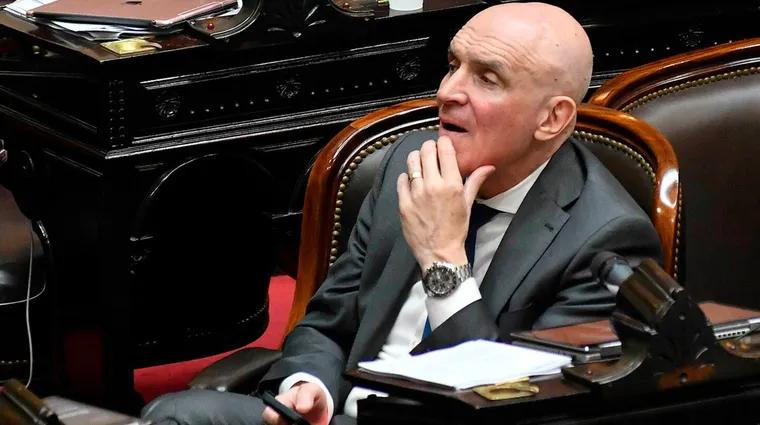 El Gobierno le da un ultimátum a Espert: "Que se defienda o renuncie"