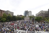 “King Trump” takes “dump” on peaceful protesters, proving their point