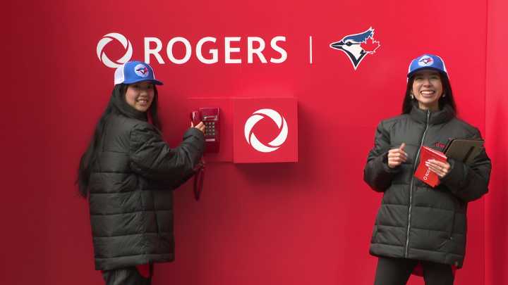 Rogers giving Blue Jays fans in Vancouver chance to attend ALCS with ‘Dial the Dugout’ ticket giveaway