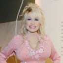 Dolly Parton Addresses Health Concerns