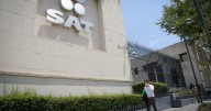 SAT congela miles de cuentas bancarias en México: ¿Qué pasa si bloquean tu cuenta y cómo evitarlo?