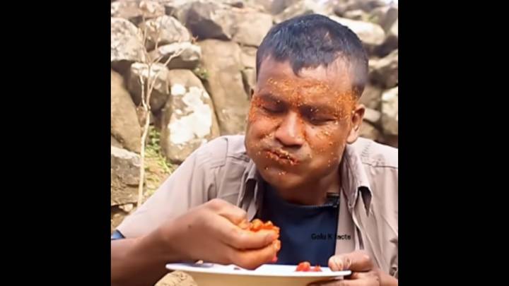 This Meghalaya Man Eats 10kg Chillies For Breakfast, Even Uses Chilli Powder As 'Soap'