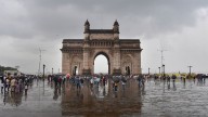 Mumbai Weather Update: City Wakes Up To Scattered Showers, Cloudy Skies Expected Today