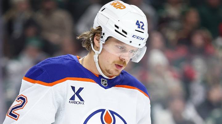 Oilers’ Kasperi Kapanen out several weeks, Knoblauch says